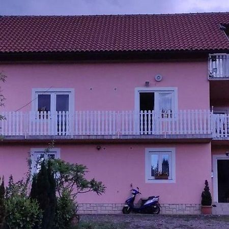 Rooms With A Parking Space Grabovac, Plitvice - 19216 Rakovica Buitenkant foto