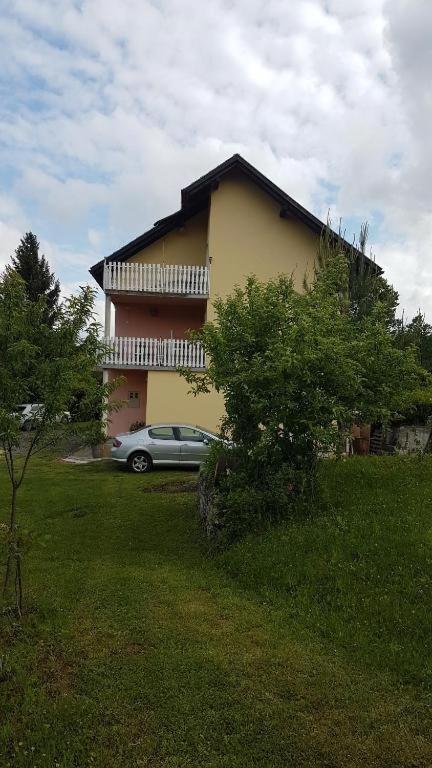 Rooms With A Parking Space Grabovac, Plitvice - 19216 Rakovica Buitenkant foto